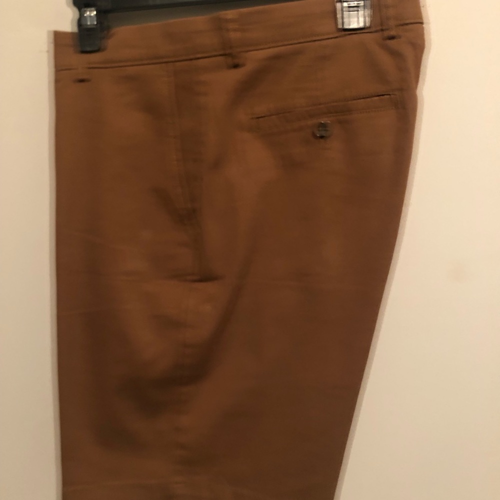 Roundtree & Yorke Men Shorts